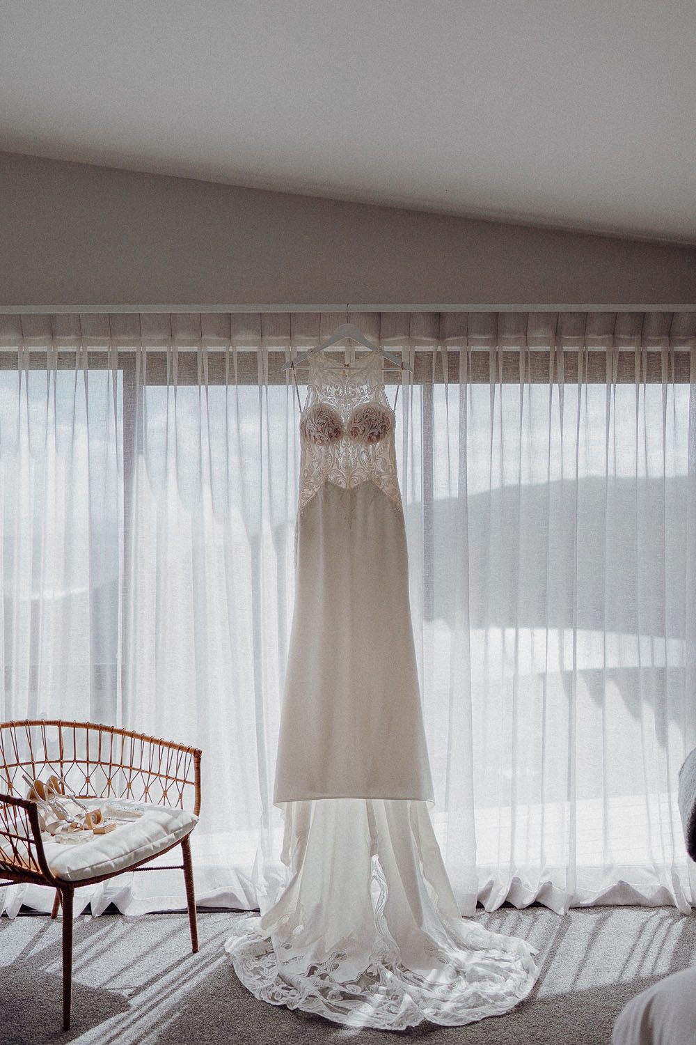 Picturesque Resort Wedding at Castaways 